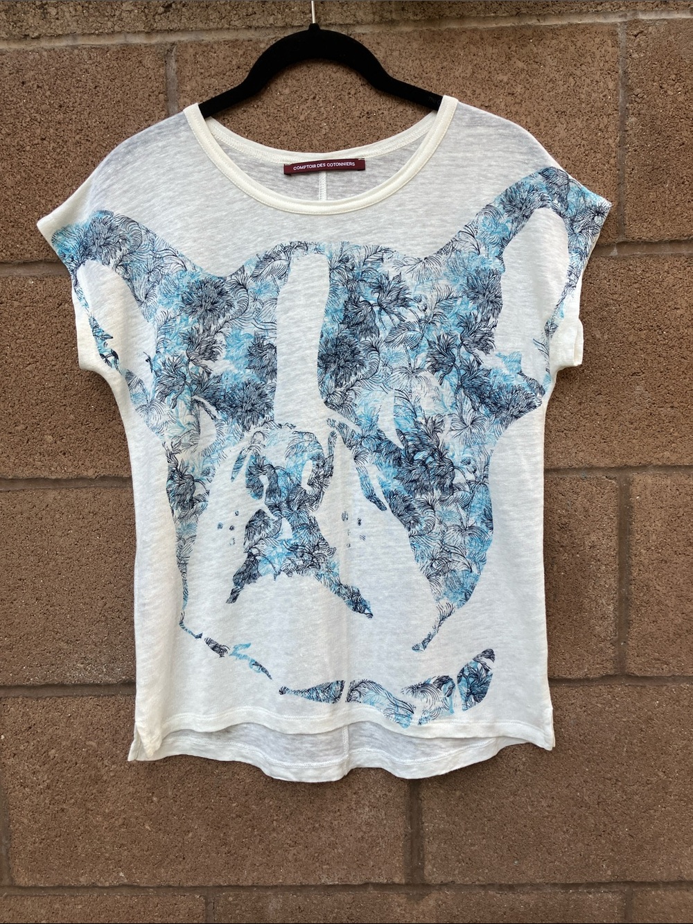 100% Linen T-Shirt by Comptoir Des Cotonniers With Abstract Dog Head Print